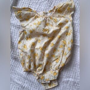 Zara yellow floral onesie, like new, 0-3mo